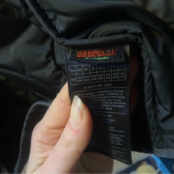 Burton Quilted Jacket - Picture 7 of 8